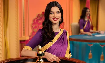 Đại diện dịch vụ khách hàng đang hỗ trợ